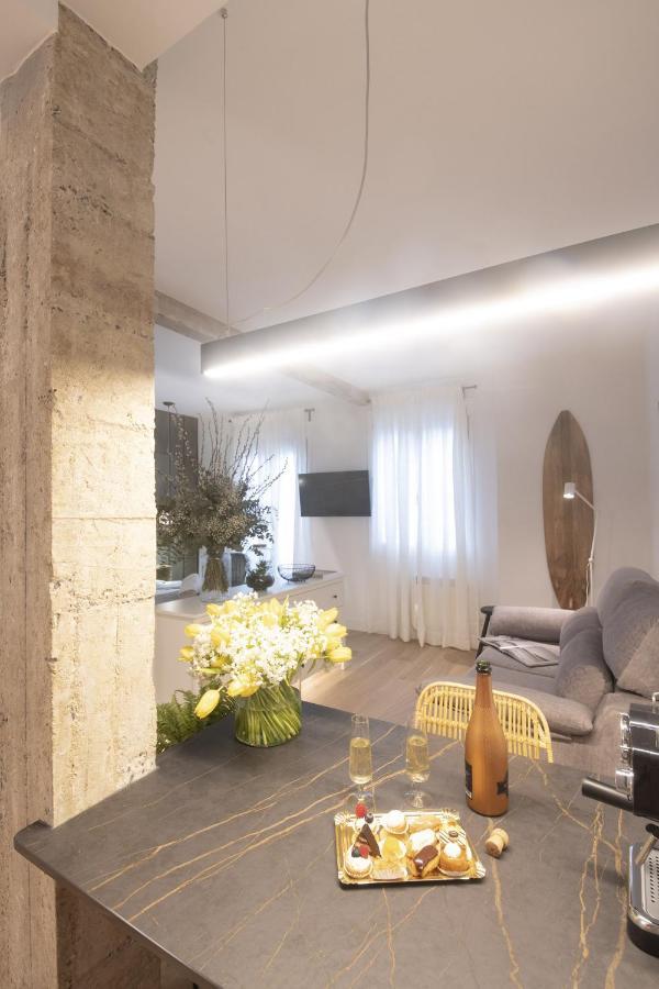 Shiny By Oldtown Apartments Σαν Σεμπαστιάν Εξωτερικό φωτογραφία